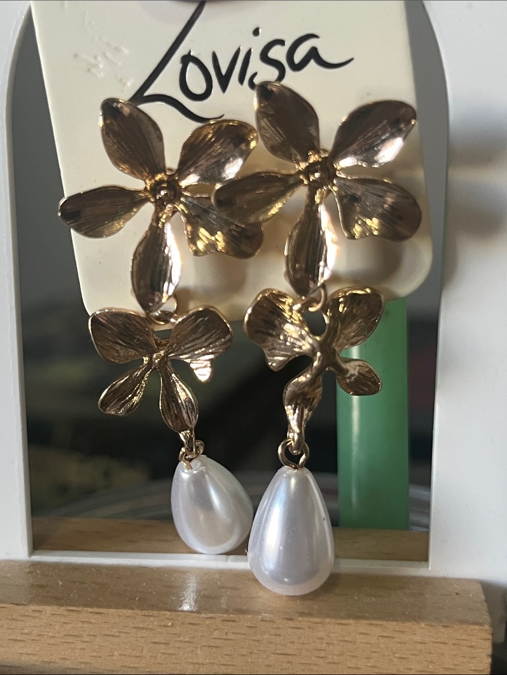 Lovisa Gold floral Faux Pearl Dangle Earrings